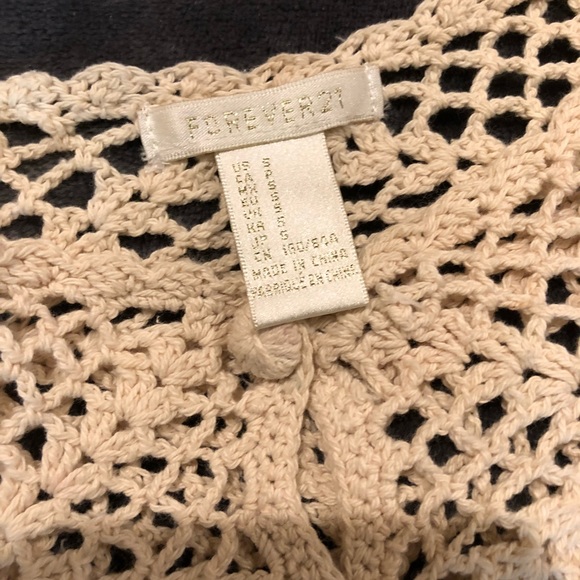 Forever 21 tank top - Picture 2 of 4